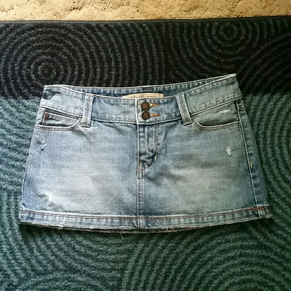 Hollister skirt size 0
